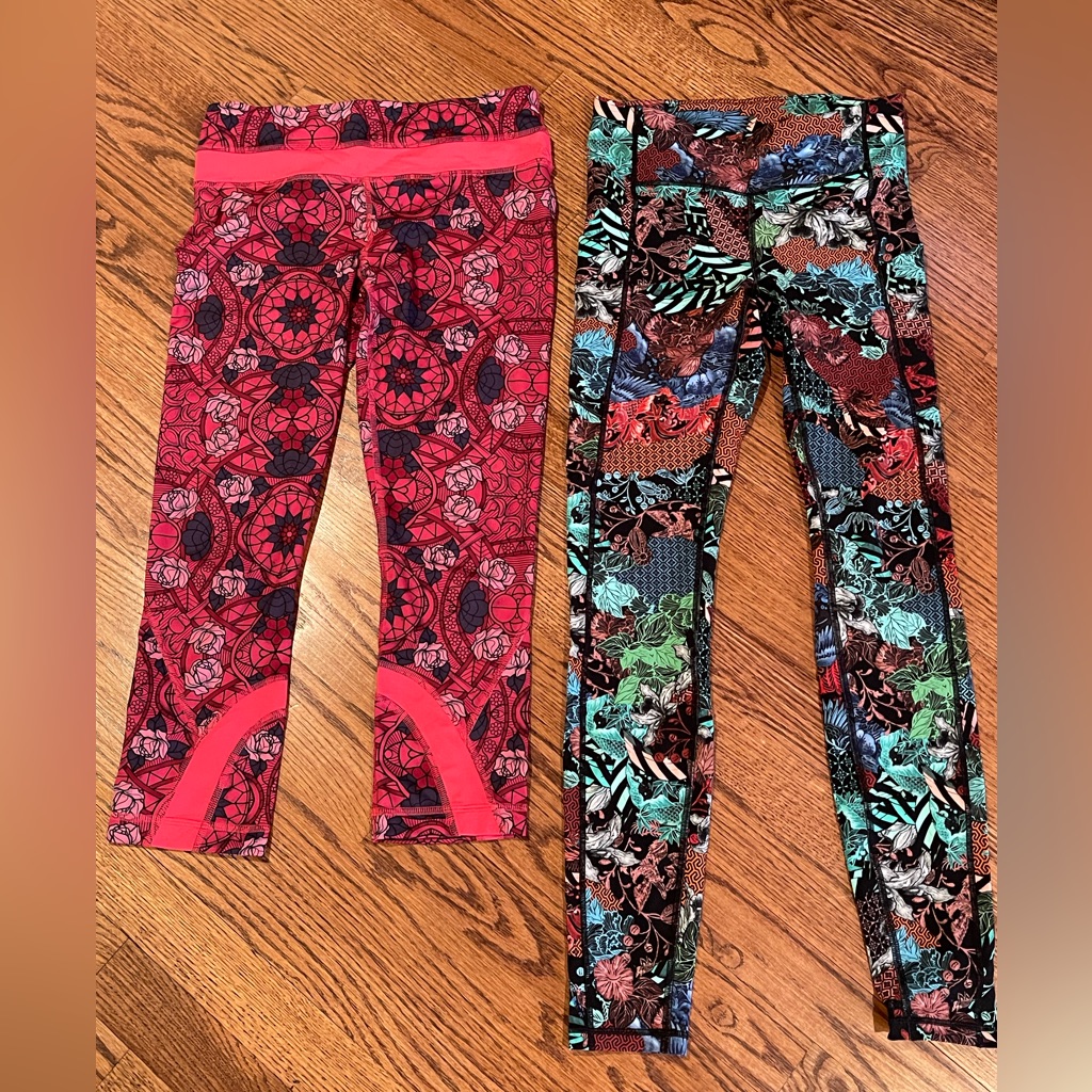 2 Pair Colorful Lululemon Size 4 Leggings With Matching Sports Bra